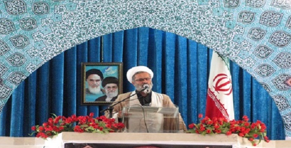 انتخابات آمریکا نشان دهنده شکست راهبردی آمریکاست/ مسئولین ما قدری دلبستگی شان را نسبت به آمریکا کم بکنند و نگاهشان به داخل باشد