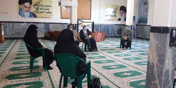 برگزاری مراسم عصر شعر  به مناسبت  هفته بسیج در هرسین