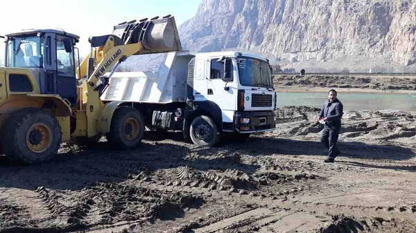مجوز برداشت مصالح رودخانه ای جهت احداث وترمیم جاده مواصلاتی روستاهای چم بطان علیا وسفلی مجوز برداشت مصالح رودخانه ای جهت احداث وترمیم جاده مواصلاتی روستاهای چم بطان علیا وسفلی