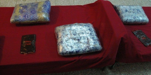 کشف 10 کیلوگرم مواد مخدر در هرسین کشف 10 کیلوگرم مواد مخدر در هرسین