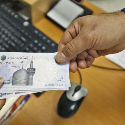 اعطای 2میلیاردو 800میلون تومان تسهیلات اشتغالزایی به مددجویان تحت حمایت در هرسین اعطای 2میلیاردو 800میلون تومان تسهیلات اشتغالزایی به مددجویان تحت حمایت در هرسین