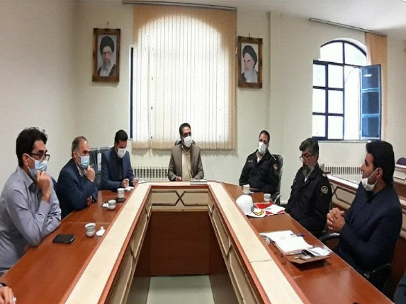 دست فروشان برای تحویل غرفه در اسرع وقت به شهرداری مراجعه کنند دست فروشان برای تحویل غرفه در اسرع وقت به شهرداری مراجعه کنند