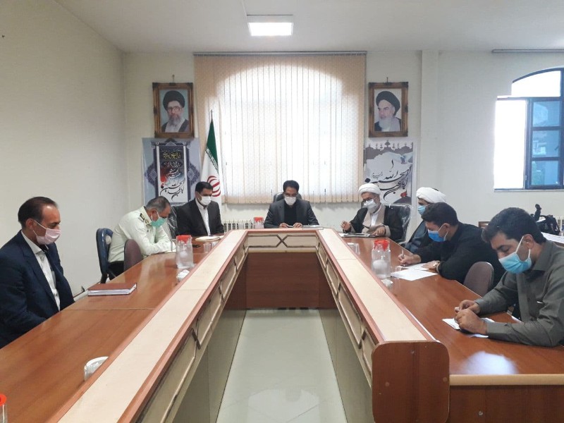 ورود خودروهای غیر بومی به هرسین با جریمه سخت همراه است ورود خودروهای غیر بومی به هرسین با جریمه سخت همراه است