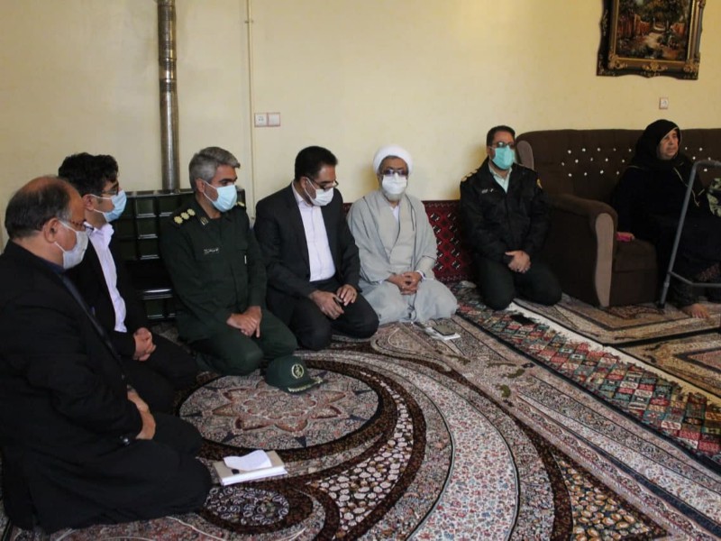 دیدار با خانواده معظم شهدا در هرسین