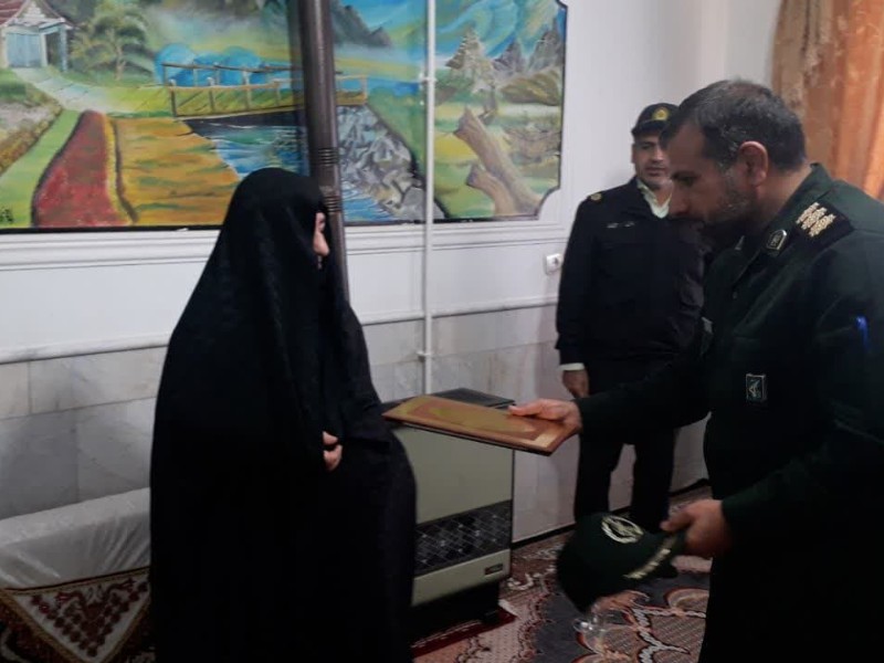 دیدار با خانواده معظم شهدا در هرسین دیدار با خانواده معظم شهدا در هرسین