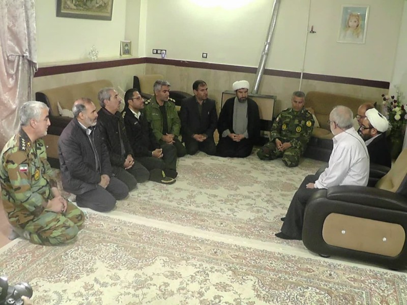 دیدار با خانواده های معظم شهدا و ایثارگران در شهرستان هرسین