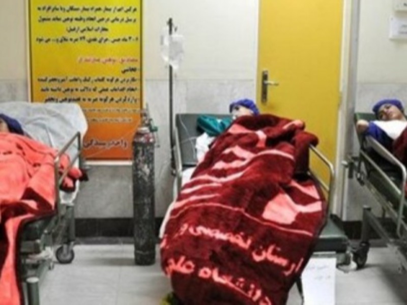 مسمومیت دانش‌آموزان در یکی از مدارس هرسین/ حال عمومی دانش آموزان مساعد است