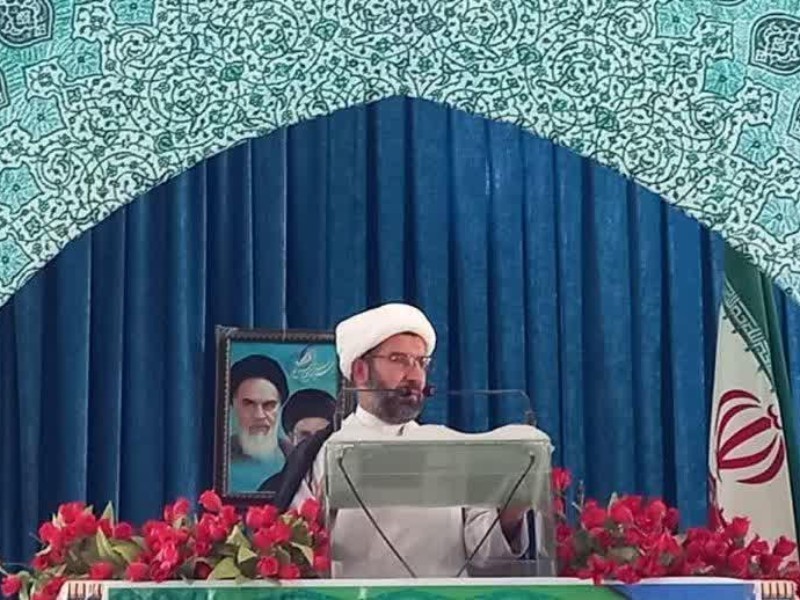شرایط امروز کشور مصداق جنگ احزاب است/ هر کسی که در این زمان باعث تفرقه شود در سپاه دشمن قرار دارد شرایط امروز کشور مصداق جنگ احزاب است/ هر کسی که در این زمان باعث تفرقه شود در سپاه دشمن قرار دارد