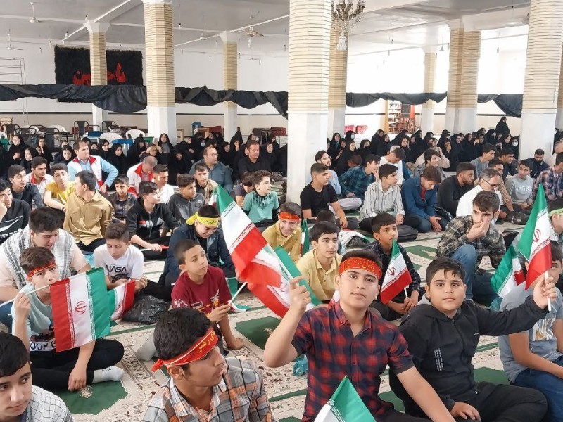 جتماع بزرگ جوانان نقش آفرین گام دوم انقلاب در هرسین جتماع بزرگ جوانان نقش آفرین گام دوم انقلاب در هرسین