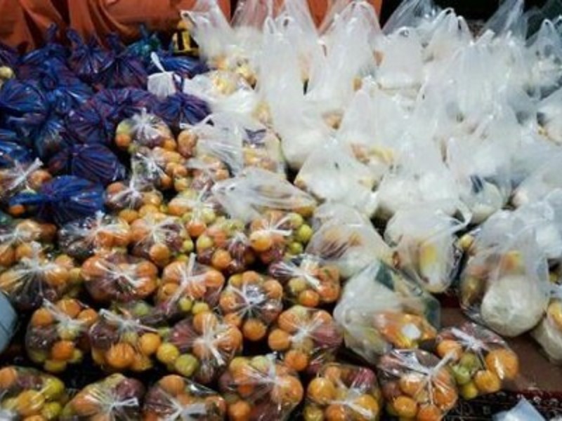 توزیع ۱۵۰۰ بسته یلدایی معیشتی در هرسین توزیع ۱۵۰۰ بسته یلدایی معیشتی در هرسین