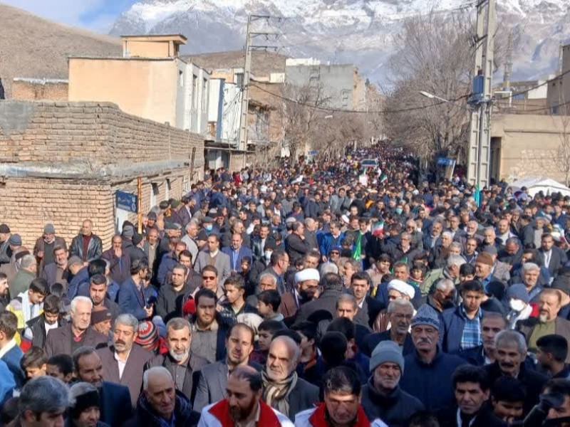 شکوه و شوکت یوم الله ۲۲ بهمن در هرسین شکوه و شوکت یوم الله ۲۲ بهمن در هرسین