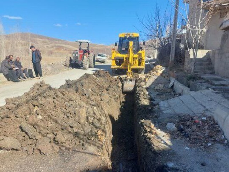آب ۱۶۵۰ نفر در روستای «تمرگ» هرسین پایدار شد آب ۱۶۵۰ نفر در روستای «تمرگ» هرسین پایدار شد