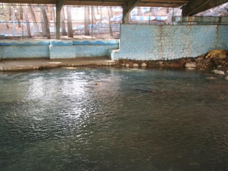 دبی آب سراب هرسین 2200لیتربر ثانیه است