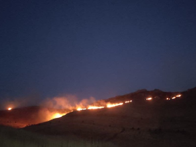 آتش سوزی در 20هکتار از مراتع شهرستان هرسین آتش سوزی در 20هکتار از مراتع شهرستان هرسین