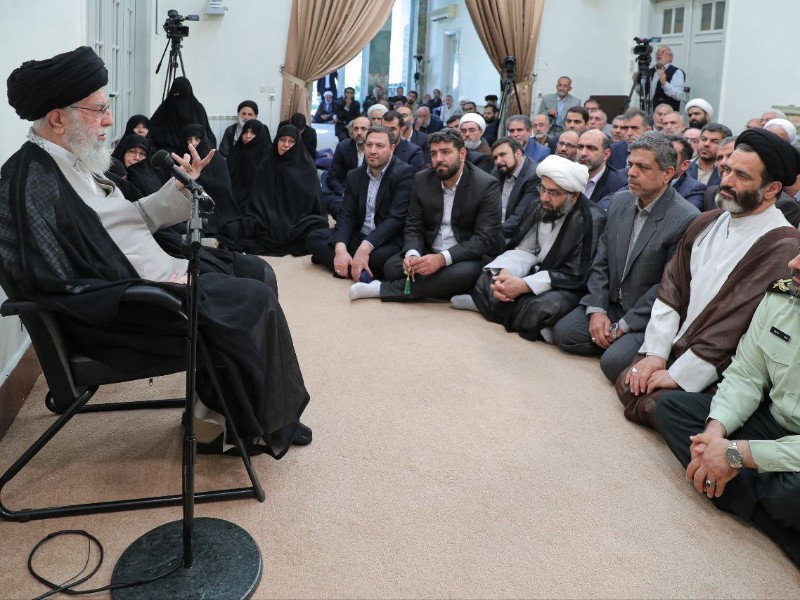 توطئههای دشمن پیچیدهتر شده/ امروز «جوانان» عنصر اصلی در مقابله با بدخواهان هستند توطئههای دشمن پیچیدهتر شده/ امروز «جوانان» عنصر اصلی در مقابله با بدخواهان هستند