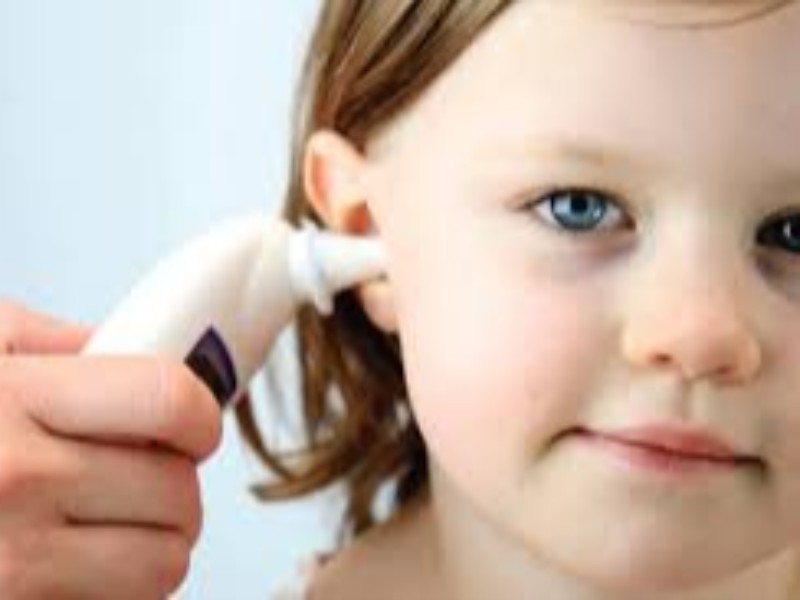 انجام غربالگری شنوایی ۴۳۰نوزاد در هرسین انجام غربالگری شنوایی ۴۳۰نوزاد در هرسین