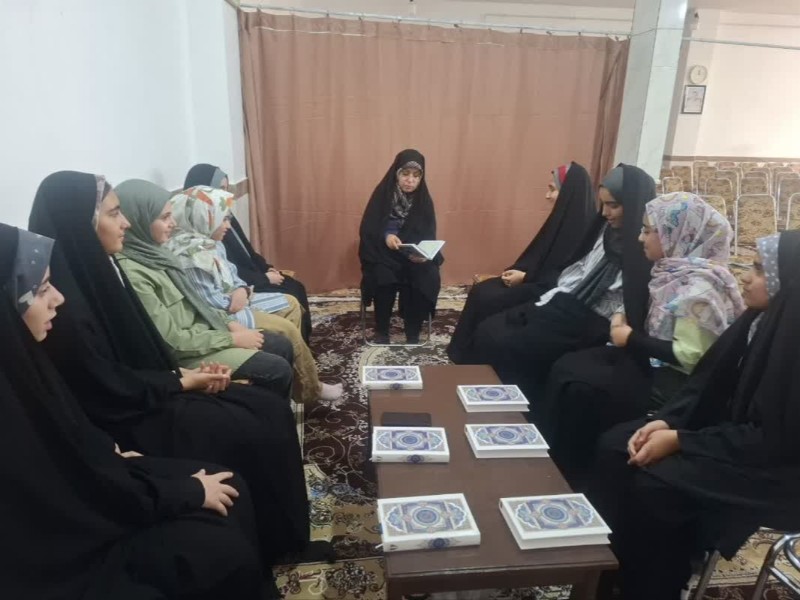 «تربیت حافظ قرآن، تربیت انسانِ مؤمن و اثرگذار است»