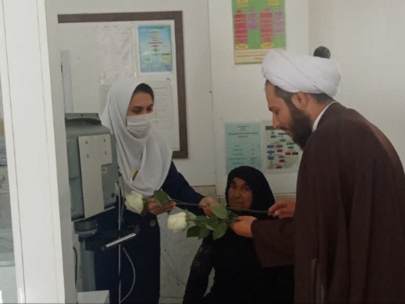 مراسم تجلیل از پرستاران هرسینی برگزار شد مراسم تجلیل از پرستاران هرسینی برگزار شد