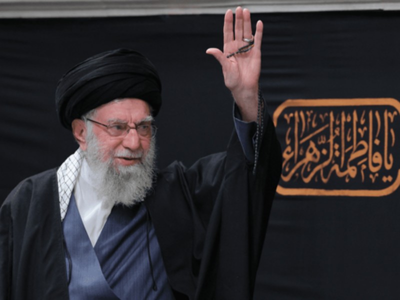زمان مراسم وداع، تشییع و تدفین رهبر شهید انقلاب اعلام شد زمان مراسم وداع، تشییع و تدفین رهبر شهید انقلاب اعلام شد